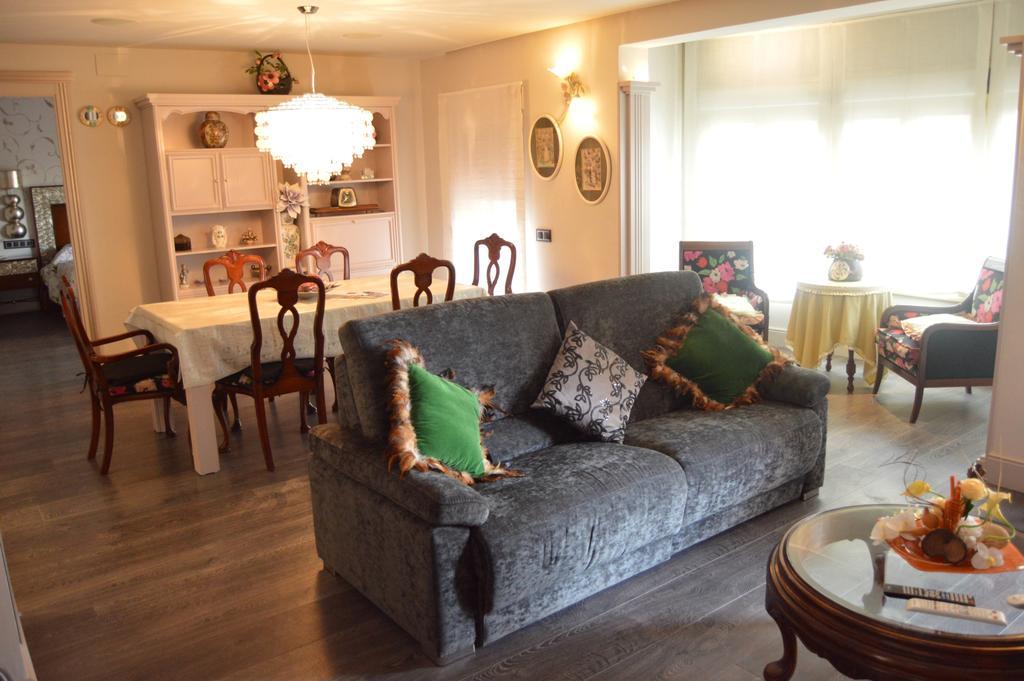 Tarragona Suites Prat De La Riba Екстер'єр фото